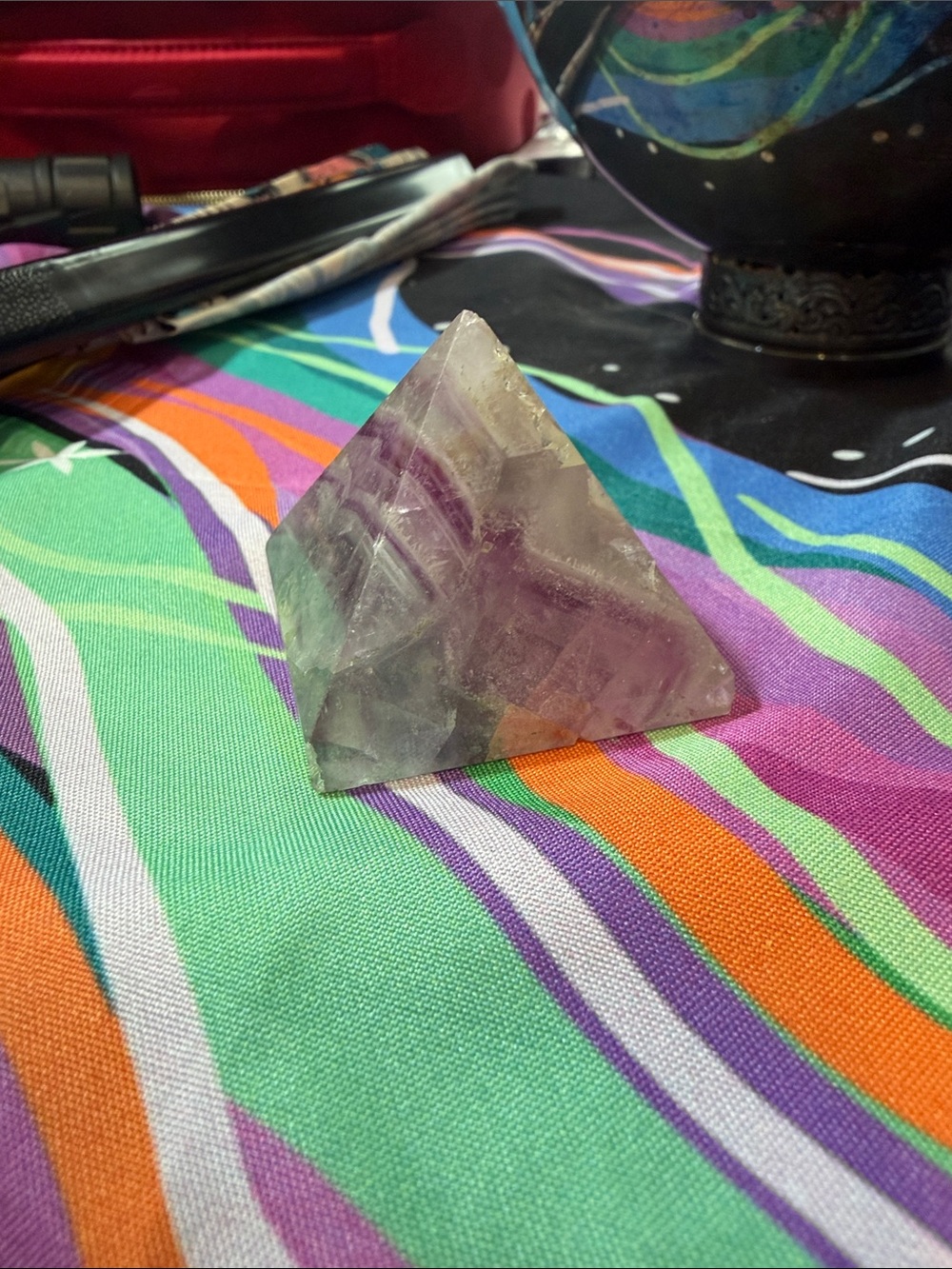 Fluorite Pyramid Crystal Décor - Purple